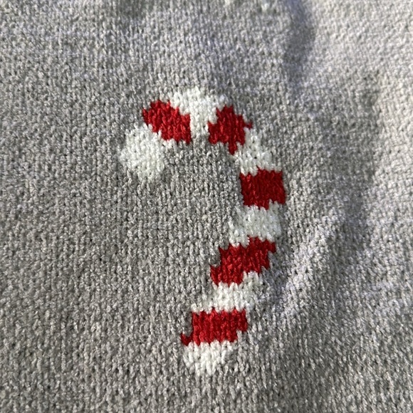 Christmas Candy Cane Throw ❄️❄️☃️⛄️ - Picture 4 of 7